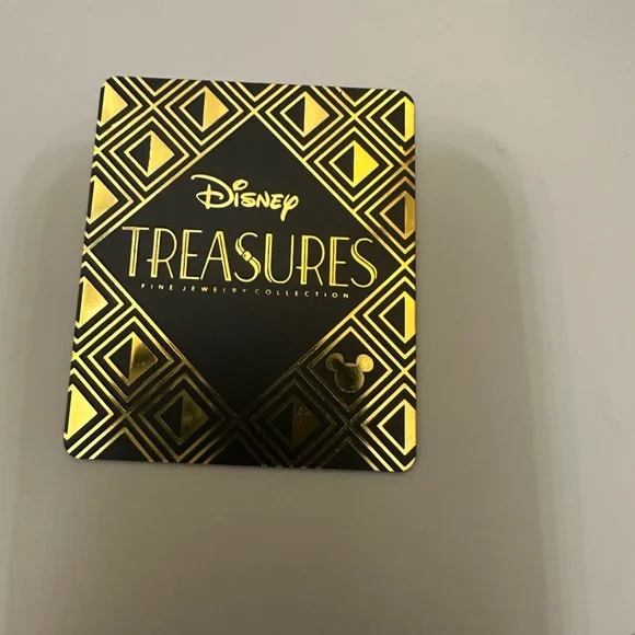 Disney Treasures The Nightmare Before Christmas Diamond Earrings - Picture 6 of 7